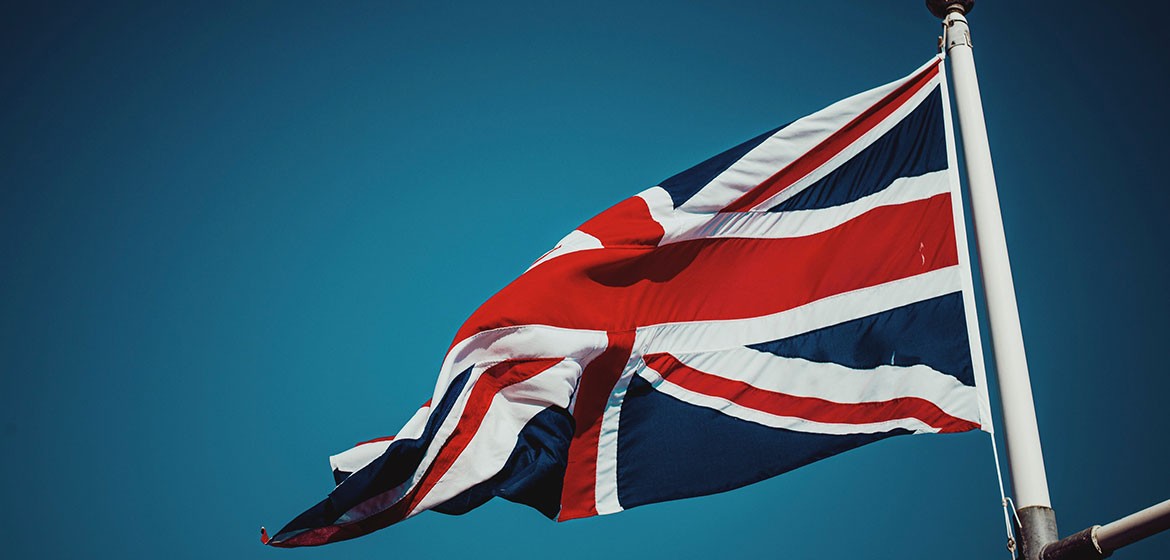 Alt - Overseas supply chain difficulties lead to demand for British manufacturers.  Buy British.